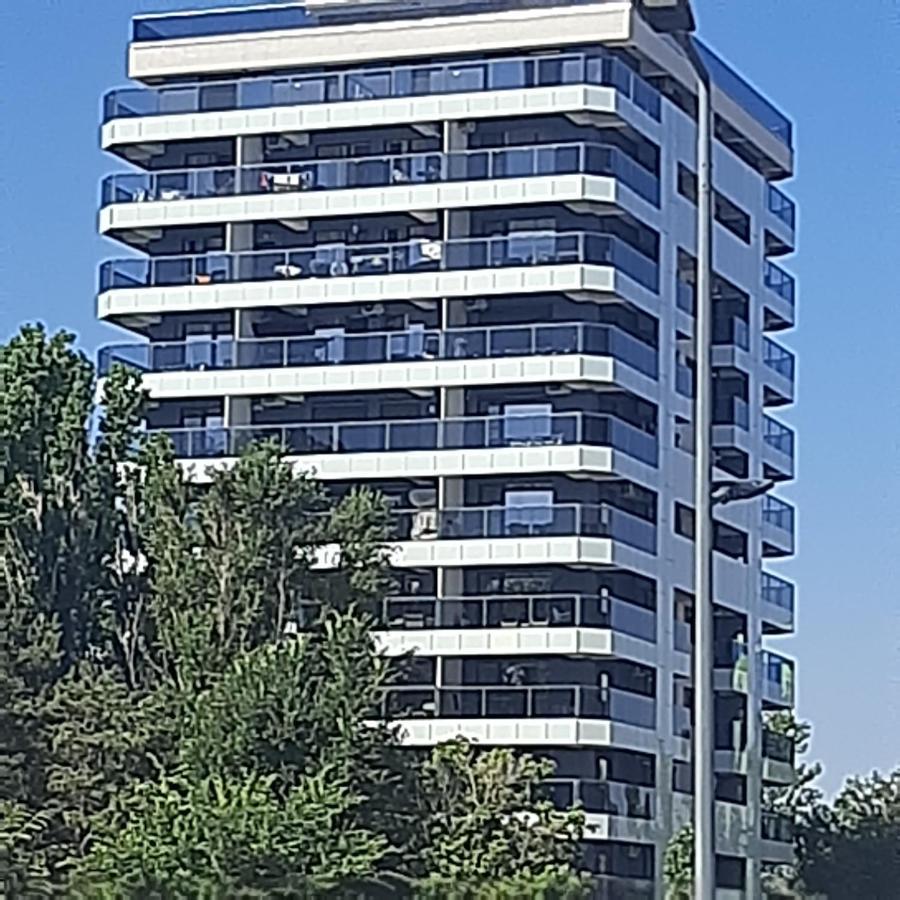D&c Apartment Mamaia